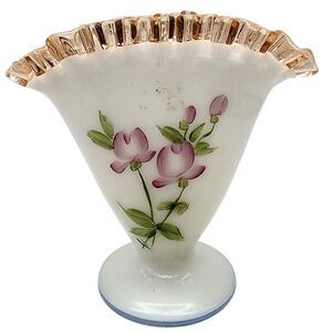 VINTAGE FENTON 36 Rosecrest Decorated Fan Vase